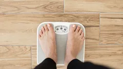 Ogni giorno perdi il controllo sul numero che appare sulla bilancia: ecco come rimediare